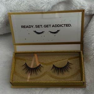 Lashaholic luxury lashes